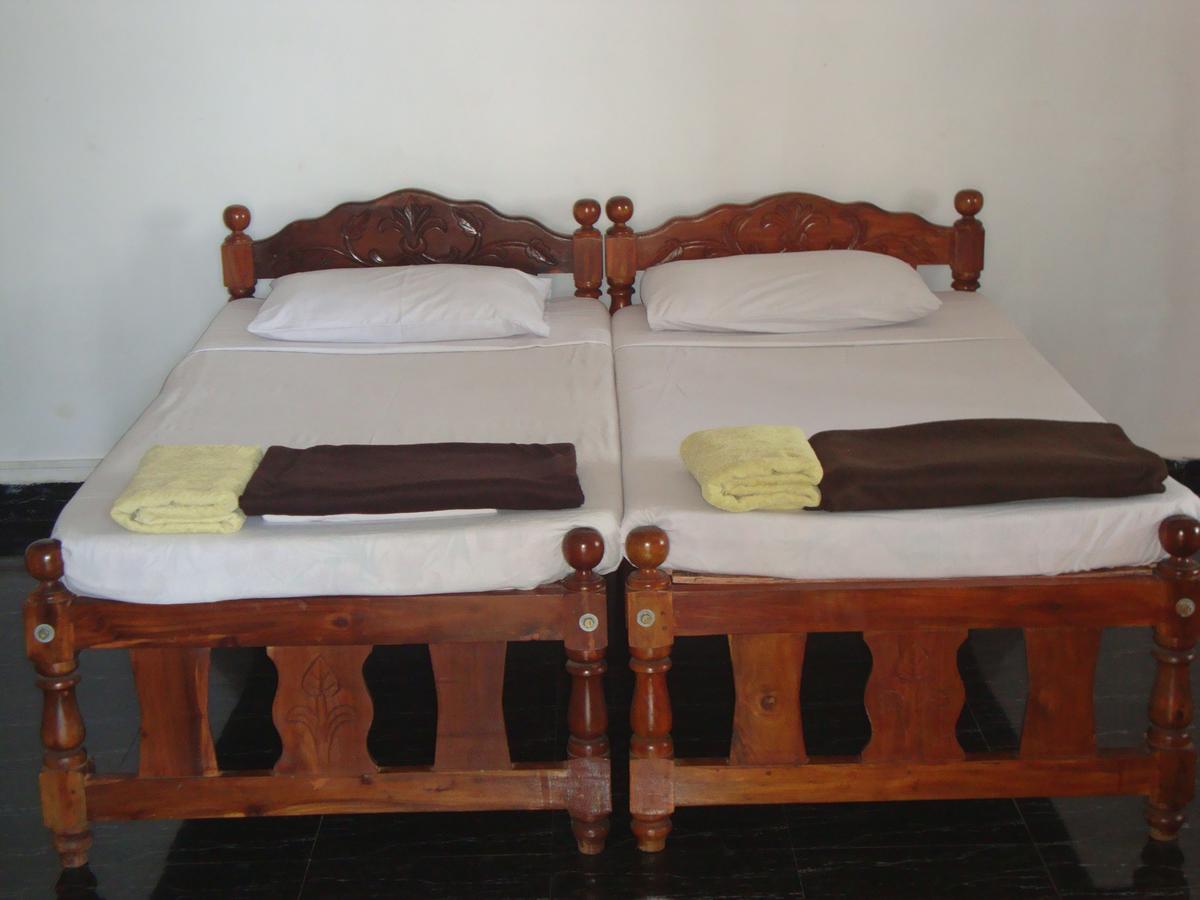 Leon Hide Out Guest House Vāsco Da Gāma Eksteriør bilde